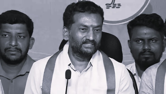 BJP MP Raghu Nandan Rao criticizes Congress-MIM alliance